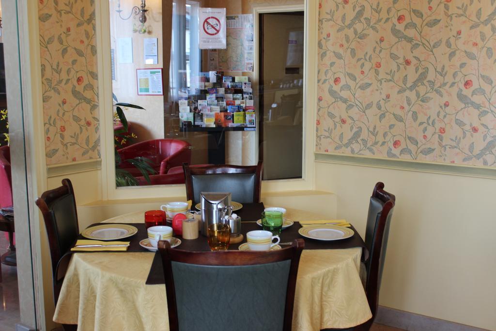 布里斯托尔酒店 香槟沙隆 外观 照片